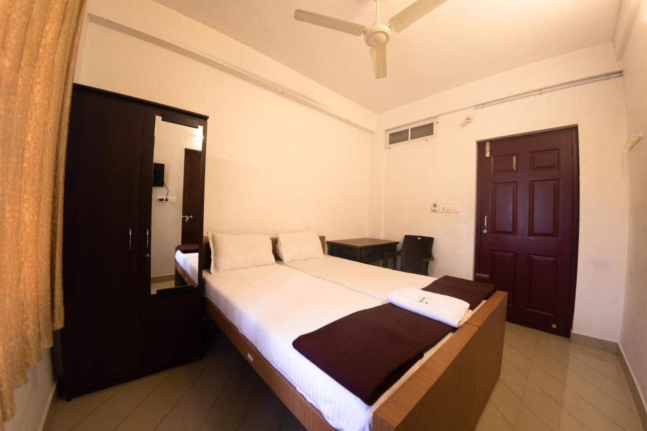 Hotel Noah'S Ark Kochi Exteriér fotografie